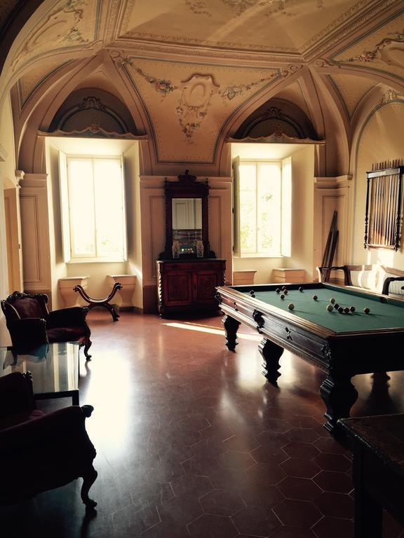 Castello Di Coazzolo Bed & Breakfast Neive Luaran gambar